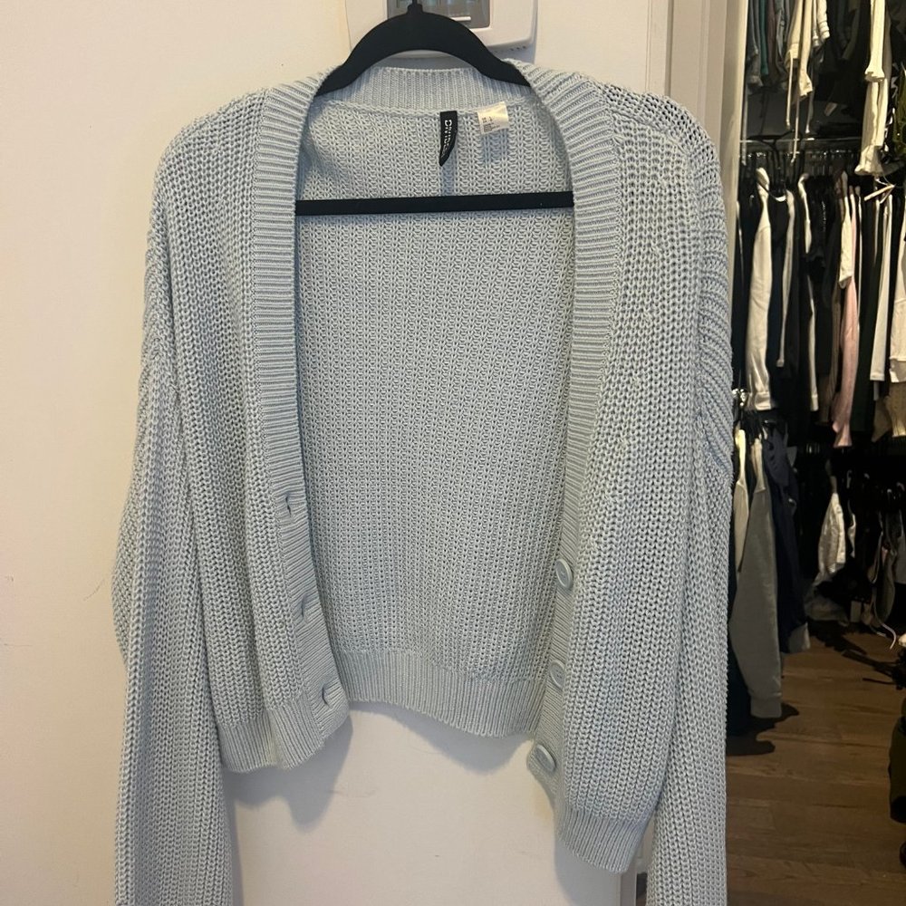 H&M Oversized Cropped Cardigan - Light Blue